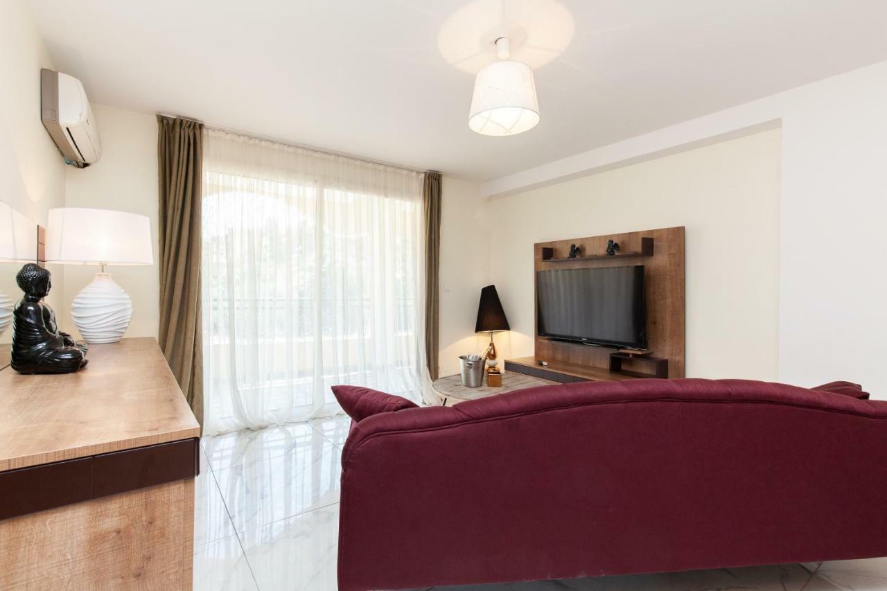 Residence D'Azur Riou Cannes Eksteriør billede